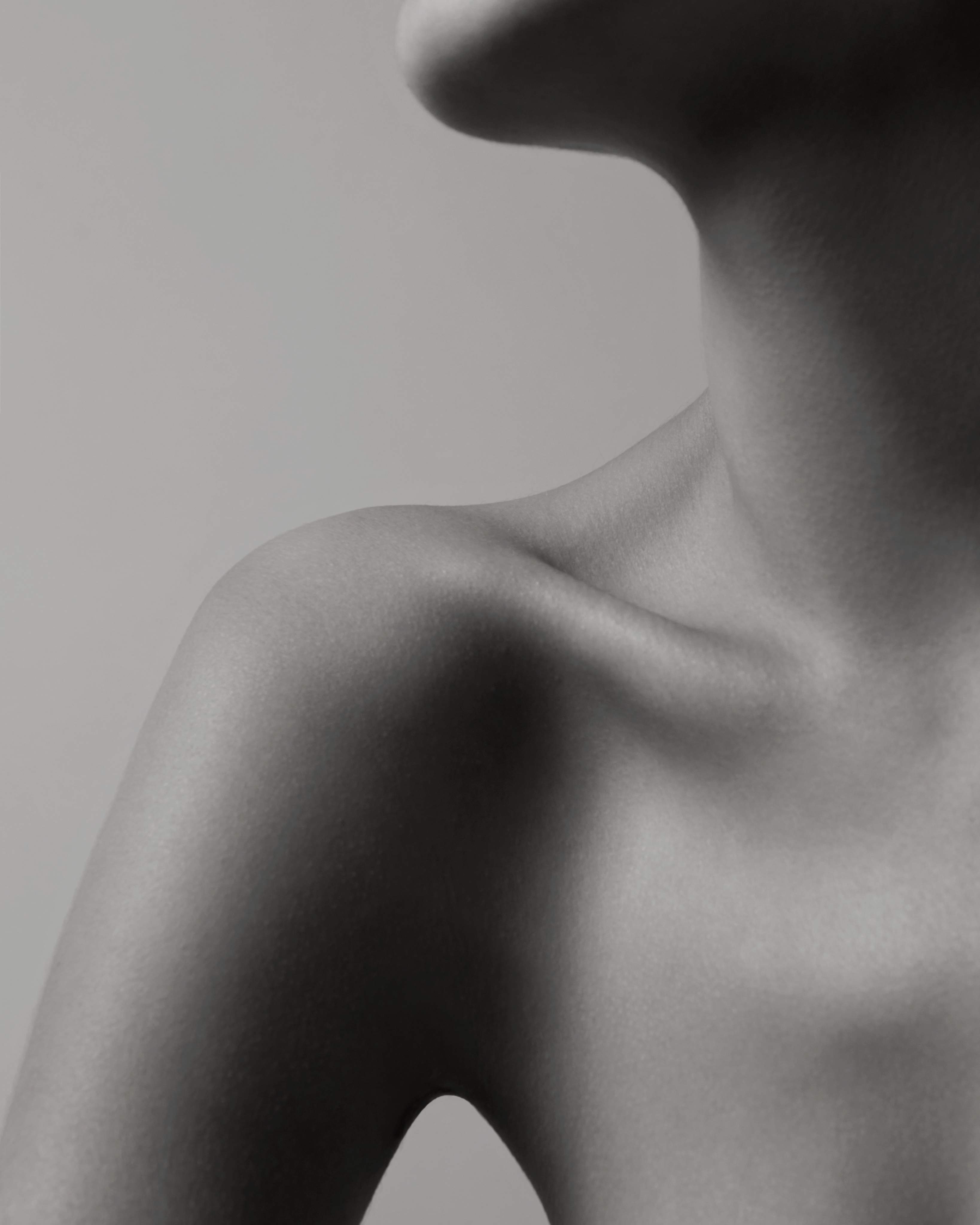 Diome movement shot shoulder