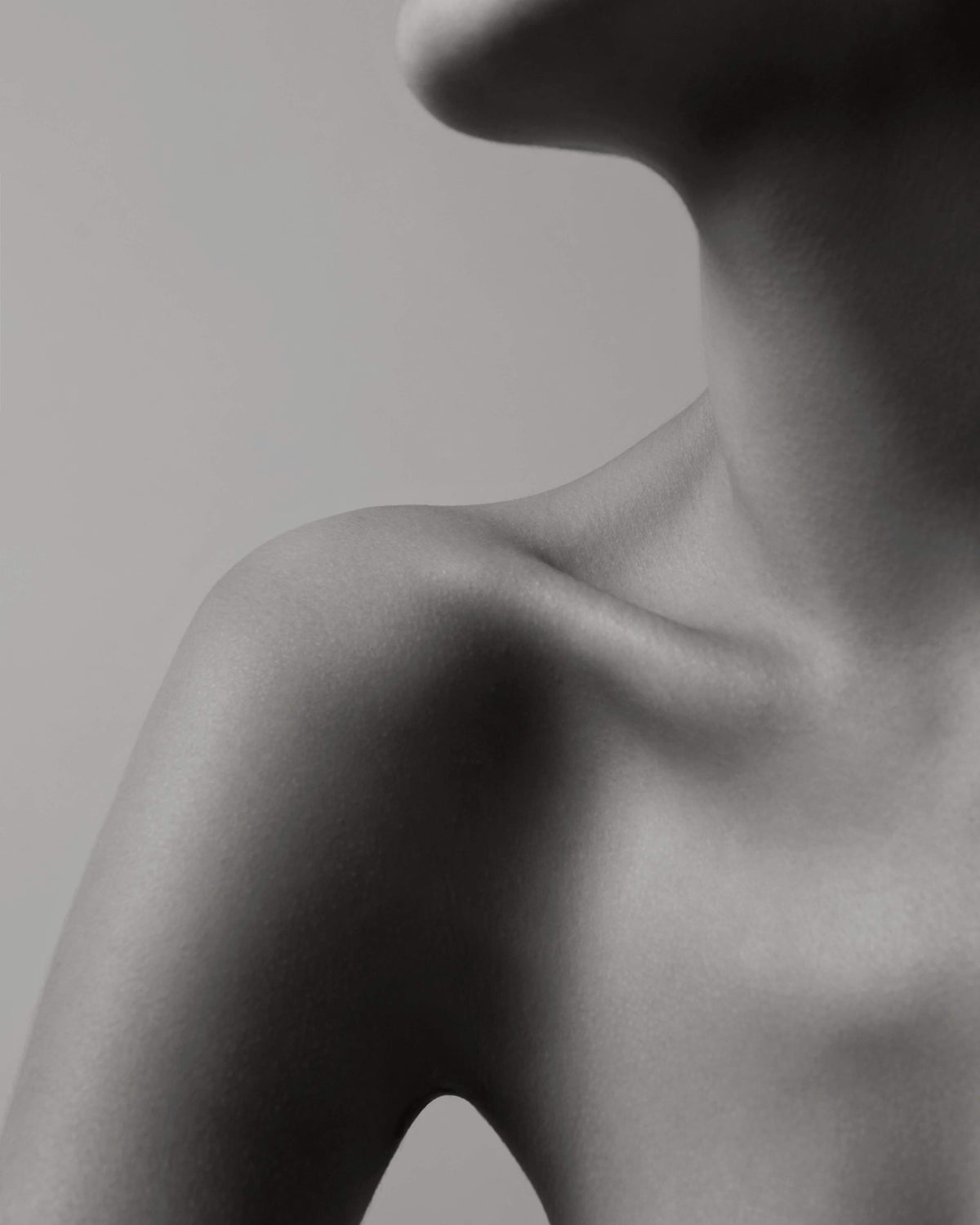 Diome movement shot shoulder